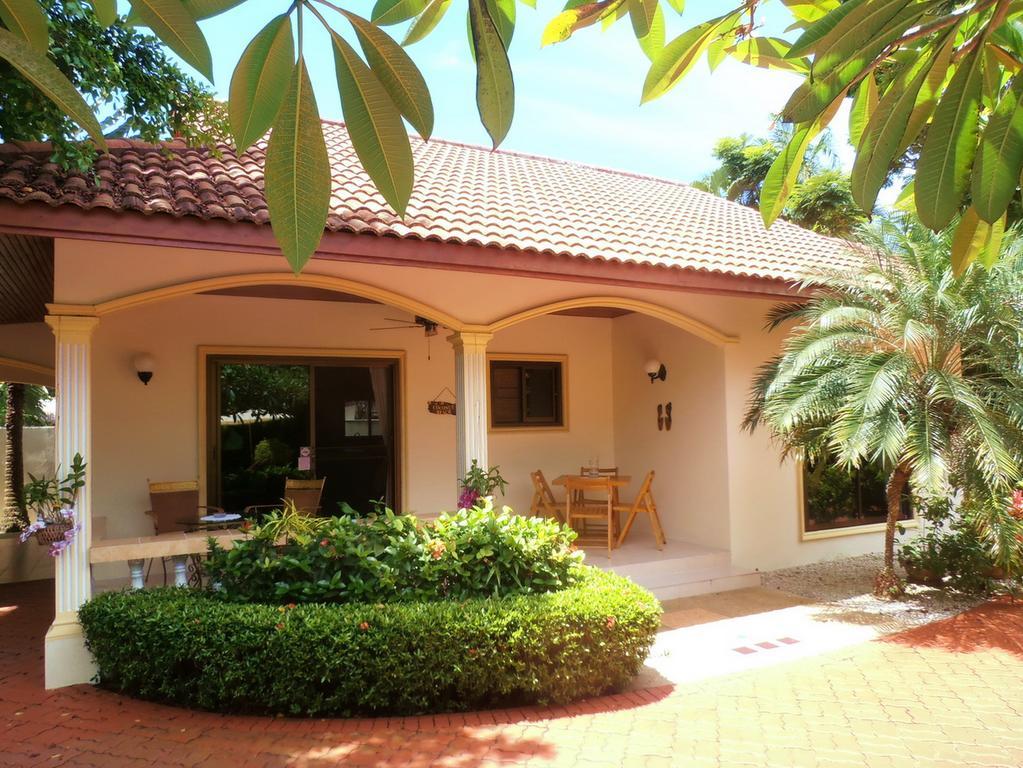 Coconut Paradise Holiday Villas Phuket Pokoj fotografie